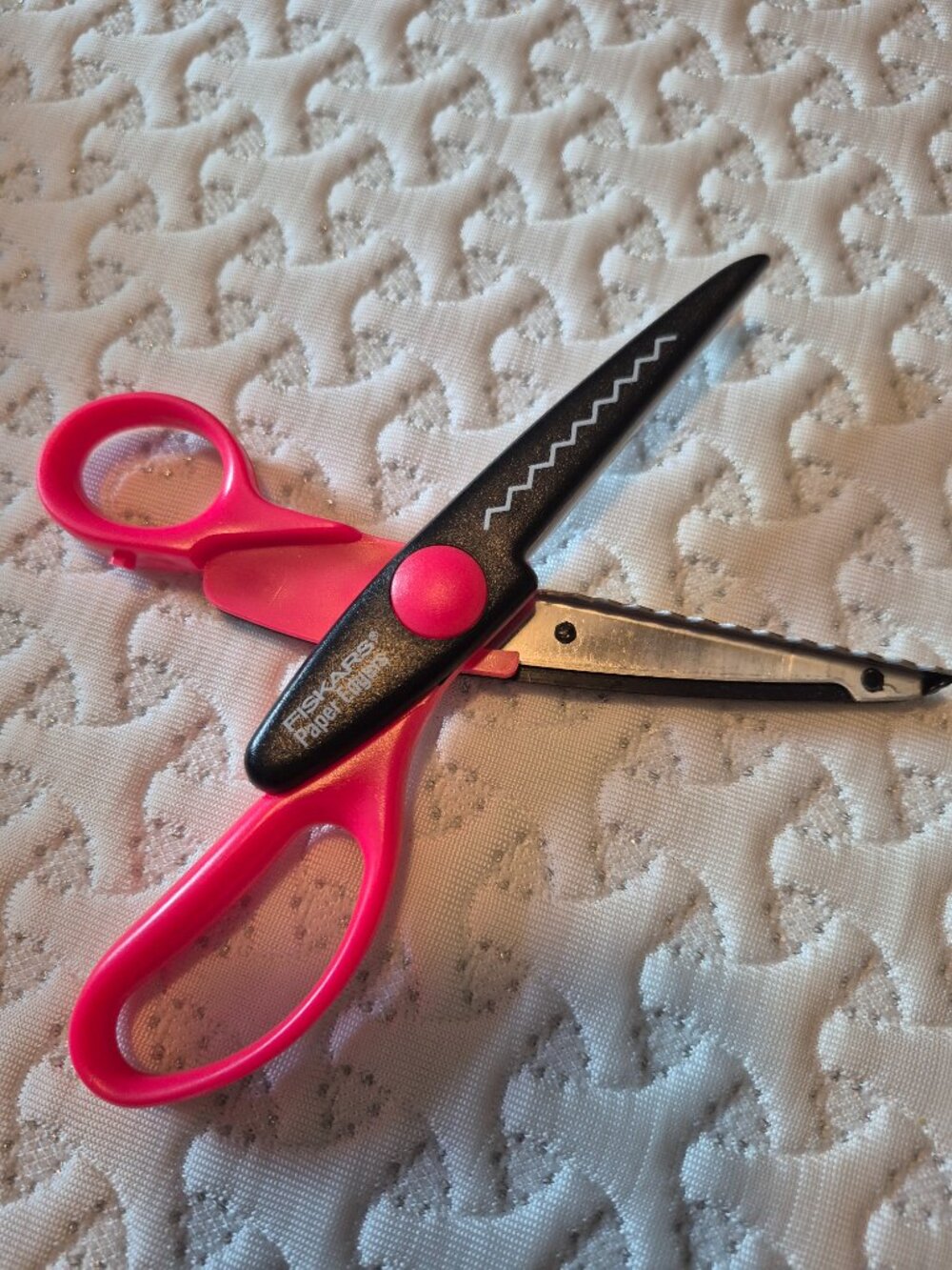 Crafting scissors - Picture 2 of 2